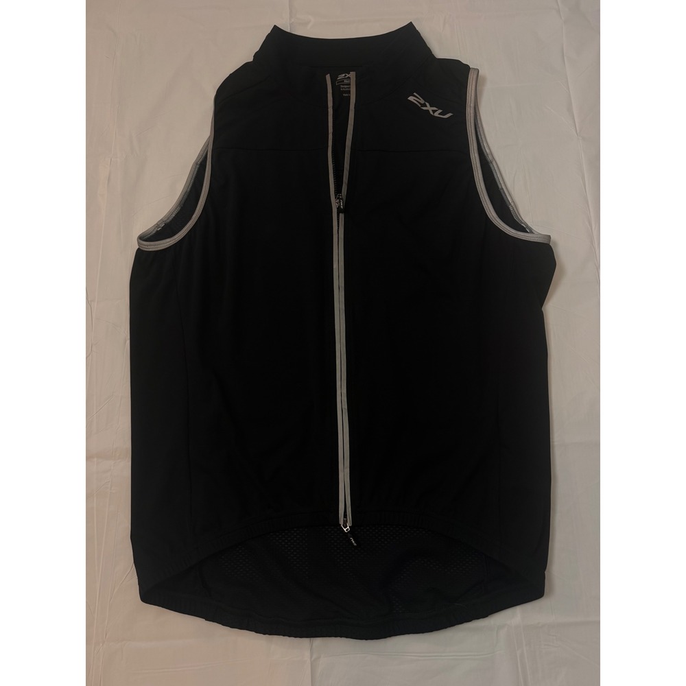 2XU Cycling Vest Black Reflective Full Zip Mesh Back Men's Size‎ Medium Workout
